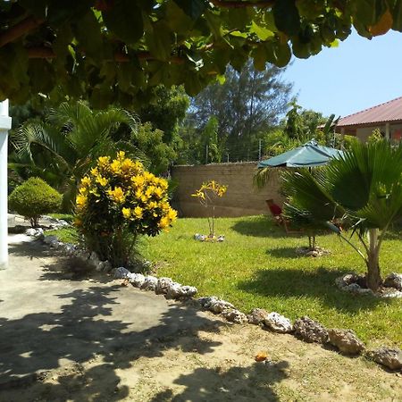דיאני ביץ' Sea Breeze Villas Kenya מראה חיצוני תמונה