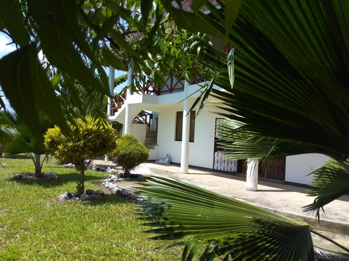 דיאני ביץ' Sea Breeze Villas Kenya מראה חיצוני תמונה