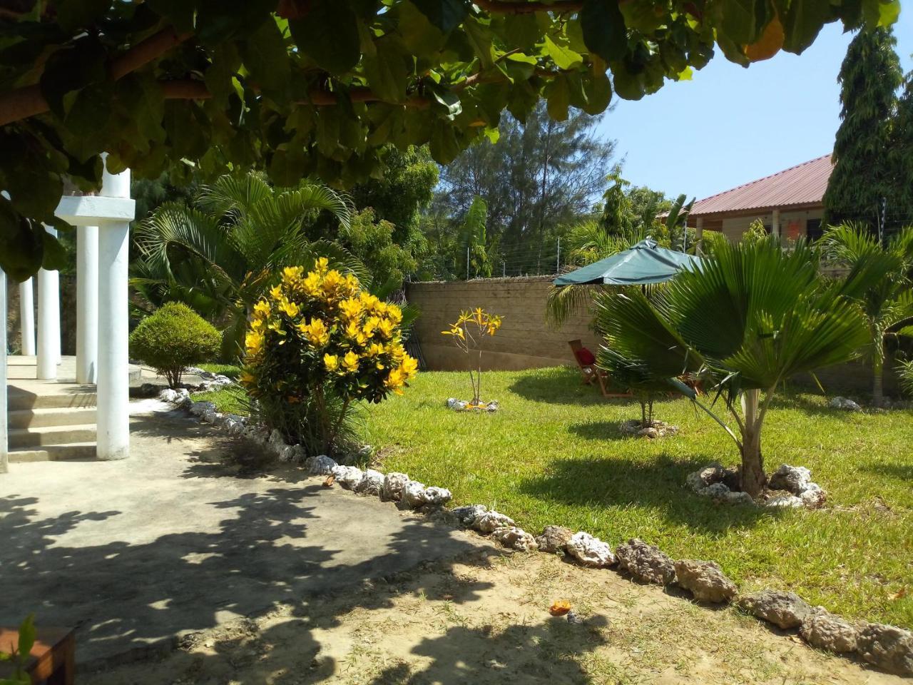דיאני ביץ' Sea Breeze Villas Kenya מראה חיצוני תמונה